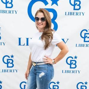 Meet your Posher, Luisa